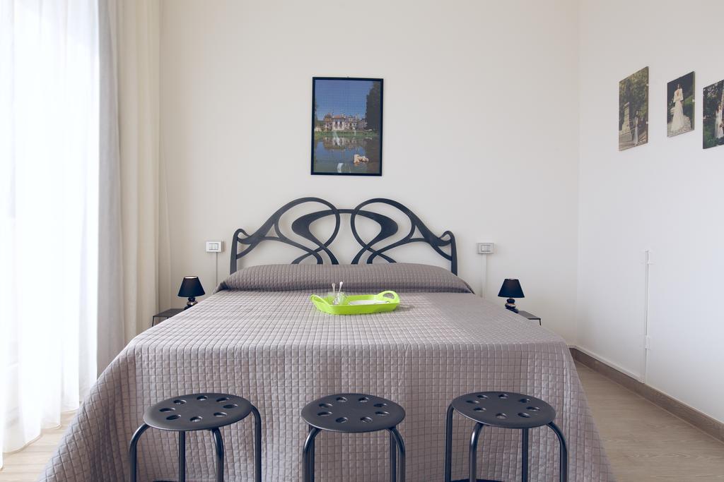 Residence Virgilio Тосколано Мадерно Екстериор снимка